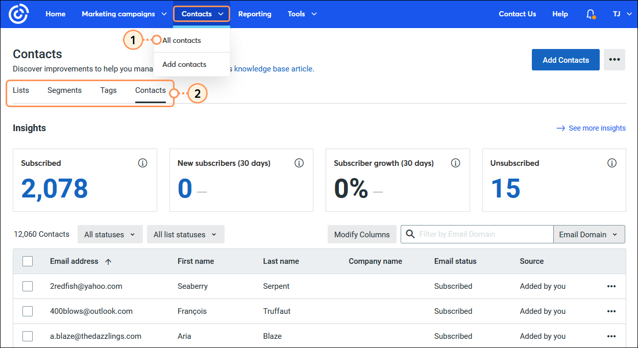 Dropdown-Menü Kontakte erweitert, Option Alle Kontakte ausgewählt und Registerkarte Liste, Registerkarte Segmente, Registerkarte Tags und Registerkarte Kontakte mit ausgewählter Registerkarte Kontakte