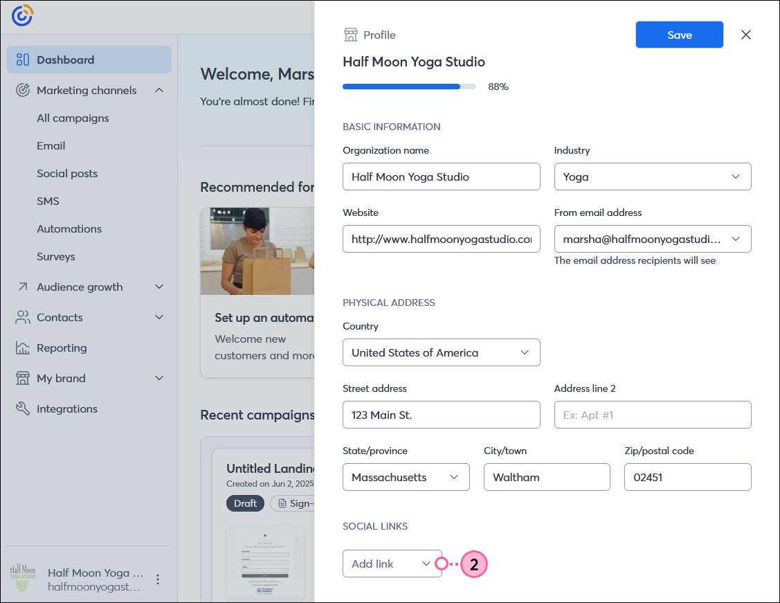 Profile flyout, Social links section, and Add Link button