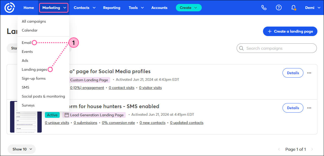 Menú desplegable de Marketing con la opción Correo electrónico y Landing page (Páginas de inicio o bienvenida)