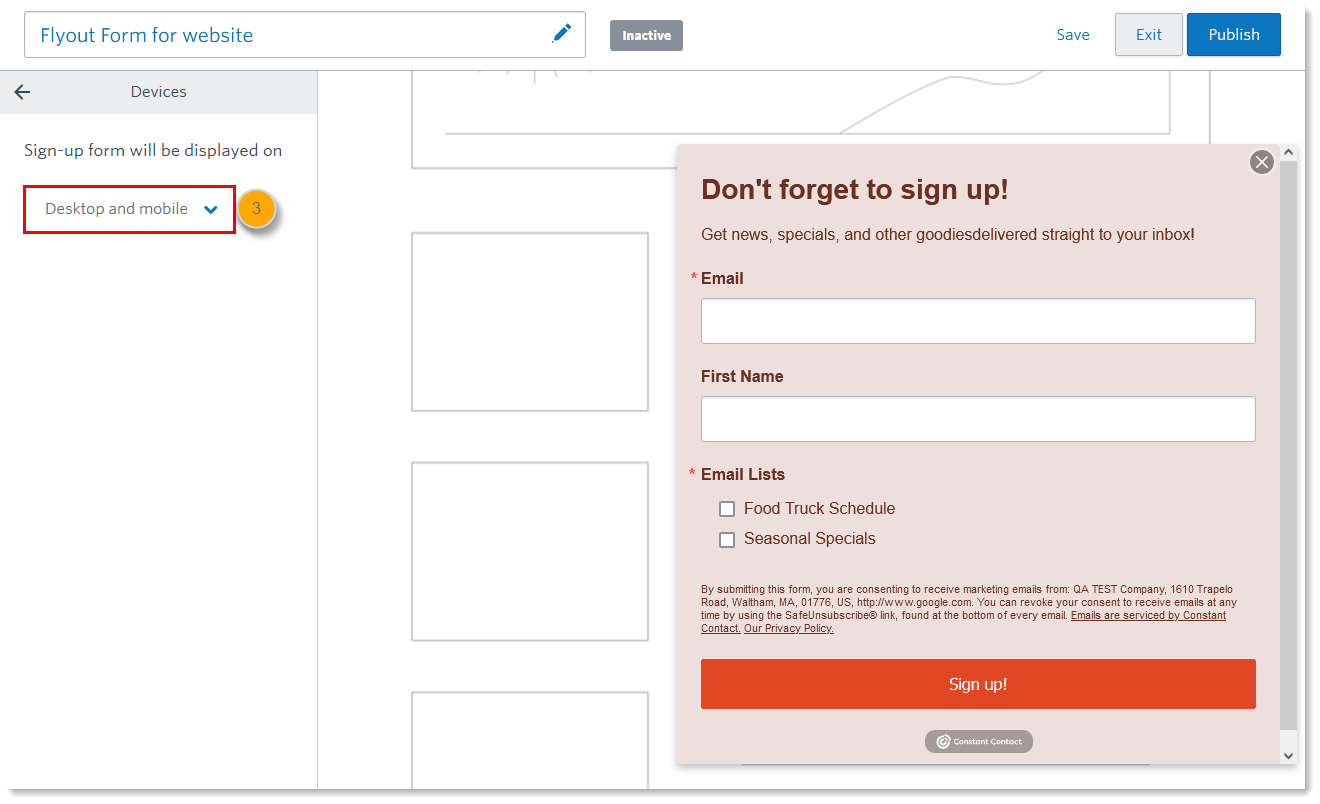 Menú Flyout Sign-up Form Devices (Dispositivos del formulario de suscripción desplegable) con la opción de escritorio y móvil seleccionada en el menú desplegable