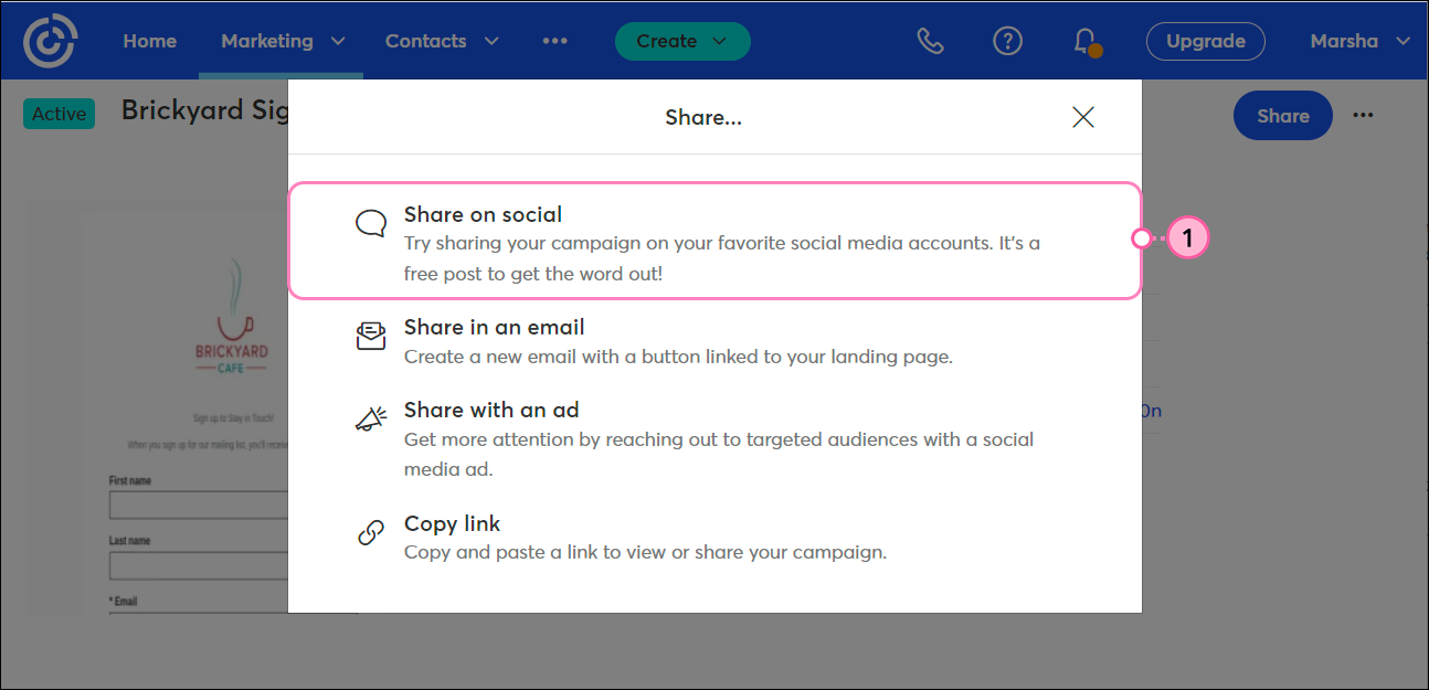 Página de detalles de la página de inicio personalizada, con botón Share (Compartir) y opción compartir en redes sociales