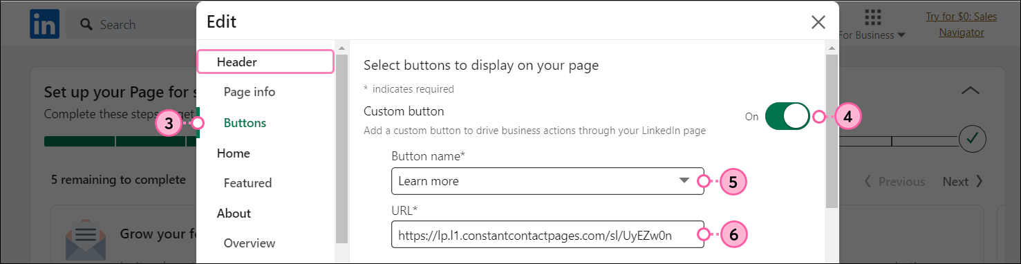 Ventana superpuesta de página de edición de LinkedIn, pestaña de botones seleccionada, botón personalizado para activar, campos de nombre y URL del botón y botón de guardar